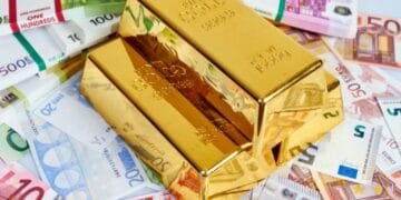 OFICIAL. Mesaj de la Banca Națională a României. Cât aur și valută mai are țara în rezerve