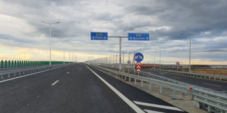 De la Argeș pe Oltenia Expres sau Autostrada Ford direct la Constanța la mareeeeeeeeee, la soare, la plajă! Foarte, foarte rapid! Toți șoferii au liber la drum!