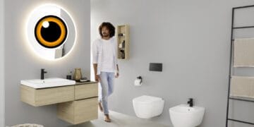 Groază în toiul nopții. Un bărbat a aprins lumina în baie și a avut șocul vieții când a realizat ce vede în fața ochilor!