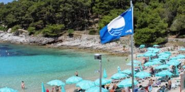 Unde sunt de găsit cele 6 plaje „Blue Flag” ale României: lux, curățenie și servicii premium