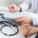 Schimbări majore în sistemul de sănătate! S-au modificat regulile privind concediul medical! Mult mai puțini bani pentru cei care nu mai pot să muncească
