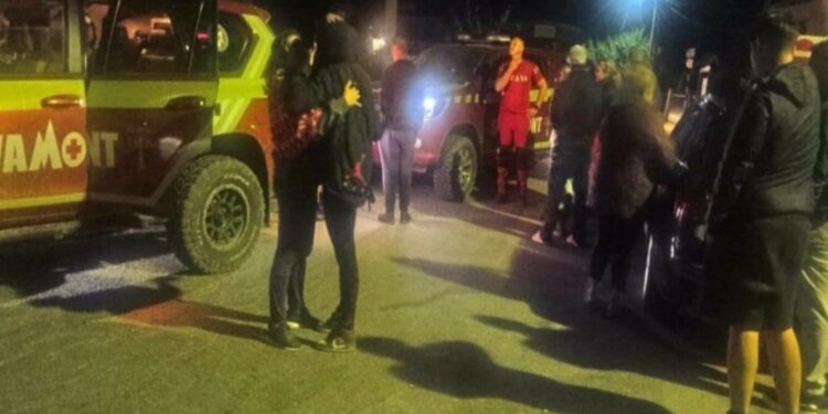 ALERTĂ națională. Zeci de persoane rătăcite pe munți, printre care și mulți copii. O acțiune extrem de greoaie!