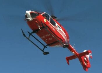 Turist salvat dintr-o prăpastie de peste 100 de metri! A fost extras cu elicopterul!