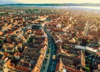 Impozitele ar putea crește și cu 60-70%. Pentru 2026, va fi o creștere conform angajamentului deja asumat! Din 2027 se va putea aplica o impozitare la valoarea de piață a locuinței!