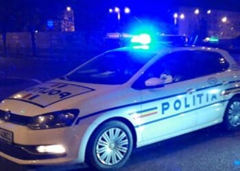 Români vs străini într-o fabrică din țară. Polițiștii au aplicat amenzi în ambele tabere!