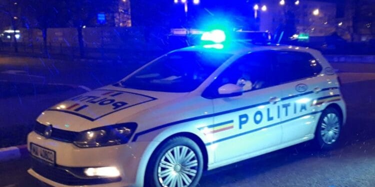 Români vs străini într-o fabrică din țară. Polițiștii au aplicat amenzi în ambele tabere!