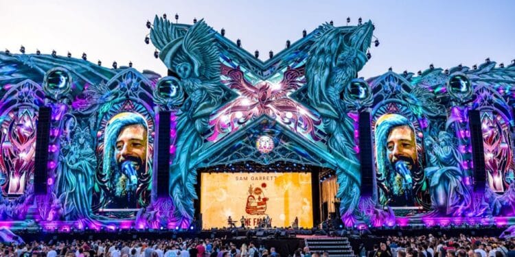 Ediția aniversară UNTOLD X a adunat în ziua a doua a festivalului peste 120 de mii de iubitori ai muzicii!