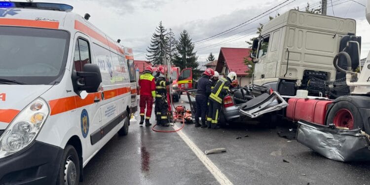 Tragedie în Argeș! Trei persoane au murit într-un accident! Erau membri aceleiași familii!