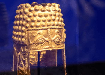 Coiful de la Coțofenești a devenit o poveste! Obiectele furate făceau parte din expoziția numită Dacia – Regatul de aur și argint. Trei suspecți nu vor fi urmăriți penal!