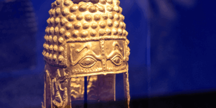 Coiful de la Coțofenești a devenit o poveste! Obiectele furate făceau parte din expoziția numită Dacia – Regatul de aur și argint. Trei suspecți nu vor fi urmăriți penal!