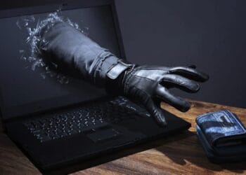 Fraudă informatică! Mesaje false despre paginile gestionate, pot să afecteze conturile persoanelor care accesează linkurile primite!