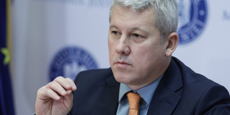 Ministrul Predoiu vine cu soluții! ”Problema noastră nu e doar deficitul în sine, ci ponderea lui în PIB, de aceea trebuie sa acţionăm pe ambele planuri: corectăm deficitele şi accelerăm economia”