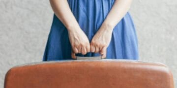 Secretul macabru al unei mame: și-a ucis copiii și i-a ascuns ani de zile în valize