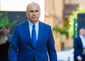 Concedieri, tăieri salariale sau comasări de comune! Acestea sunt variantele luate în calcul de guvernanți!