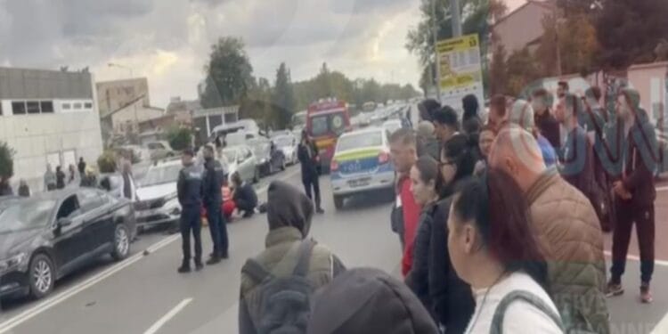 Șofer teribilist. O femeie împreună cu copilul ei în cărucior au fost spulberați pe trecerea de pietoni. Ce s-a întâmplat cu acest conducător auto!