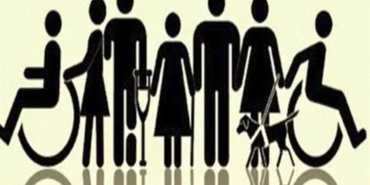 Protest al angajaților din asistență socială: mii de salariați nu și-au primit salariile de luni de zile