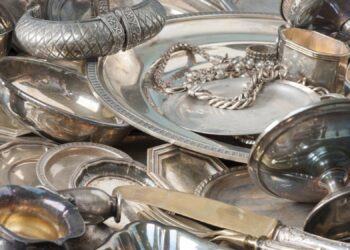 Creștere spectaculoasă a prețului la unul dintre metalele apreciate atât de femei cât și de bărbați! Prețul a sărit în sus cu 75%