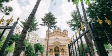 Sărbători importante din calendarul ortodox în octombrie. Fiecare zi este închinată unuia sau mai multor sfinți!