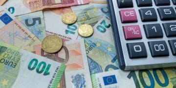 Deficitul bugetar a urcat la 5,39% din PIB după primele nouă luni ale anului!