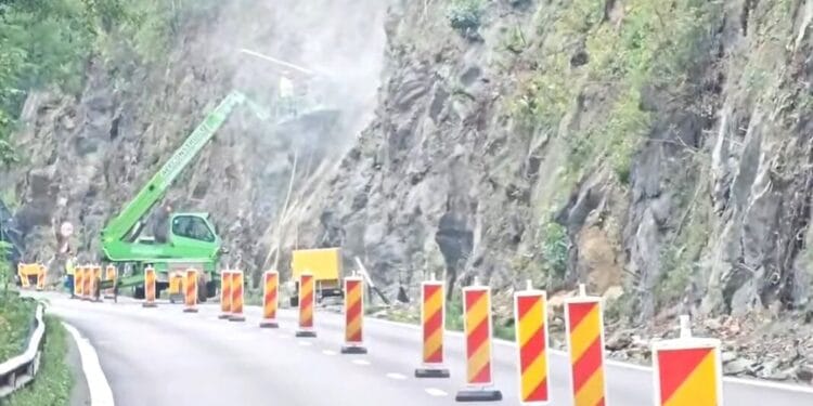 Restricții de trafic pe DN 7 până la sfârșitul anului! Vor fi realizate lucrări de consolidare a terasamentului și reparații a părții carosabile!