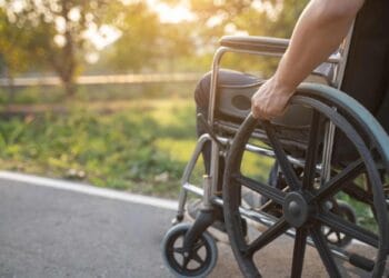 Site-ul destinat susținerii persoanelor cu dizabilități a picat rapid după lansare. Autoritățile vin cu justificări!