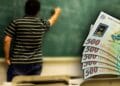 Ministerul Educației: Nu se diminuează salariile profesorilor, se uniformizează calculul sporului de suprasolicitare neuropsihică