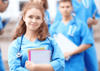 Examenul pentru specialitatea Medicină de Urgență va fi reluat pe 28 octombrie! Rogobete: „Fiecare candidat trebuie să beneficieze de condiții egale și de un proces corect”