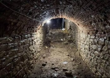 O descoperire de pe vremea lui Ștefan cel Mare a fost identificată sub curtea interioară a unui ansamblu monahal!