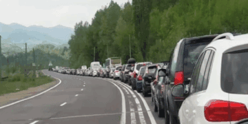 Trafic intens pe DN 1! Poliția recomandă o rută alternativă. Iată pe unde este cel mai bine să circulați!