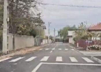 11 treceri de pietoni pe 260 m de stradă! Șoferii mai mult stau decât să ruleze