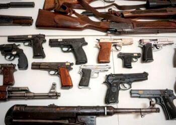 Autocamion plin cu componente de armament! DIICOT a deschis dosar pentru contrabandă calificată și grup infracțional organizat