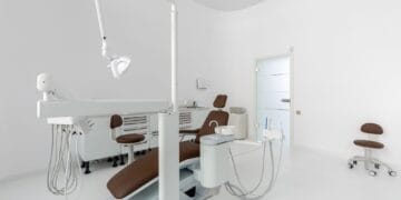 Fetiţă de doi ani, decedată după o intervenţie stomatologică în Bucureşti. Concluzii preliminare ale autopsiei: stop cardio-respirator în timpul procedurii