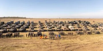 Exercițiu NATO! Pod plutitor construit în mai puțin de o oră! MApN a transmis că acțiunea a fost o misiune complexă de traversare!