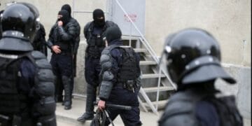 Percheziții DIICOT! Grup infracțional destructurat pentru credite și leasing falsificate