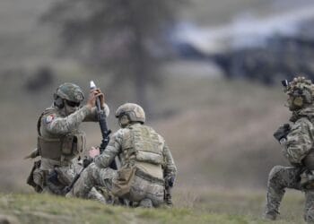Peste 5.000 de militari din 10 state aliate participă la un exercițiu NATO de amploare în România