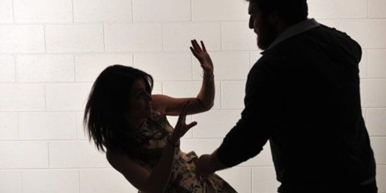 Ministrul Justiției cere verificări în cazul femeii ucise în stradă! Radu Marinescu: „Un caz de o atrocitate care nu poate decât să oripileze”