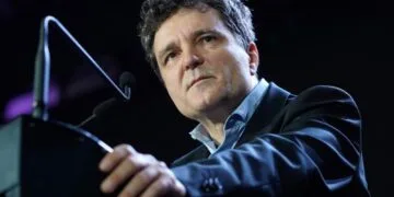 Președintele Nicușor Dan a numit câțiva consilieri prezidențiali! Un nume este Vlad Voiculescu, fostul ministru care a avut de-a face și cu procurorii DNA!