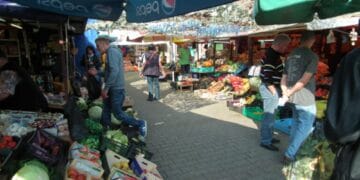 Nicuşor Dan taie în carne vie! Sancţiuni dure pentru comercianţii care nu respectă drepturile consumatorilor