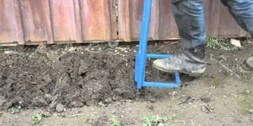 O comoară de aur descoperită într-o grădină! Un bărbat a găsit lingouri și monede de 700.000 de euro