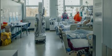 Terapie intensivă sub reguli mai stricte. Ministerul Sănătății schimbă standardele de sedare, dotare și personal în secțiile ATI, după o serie de cazuri grave