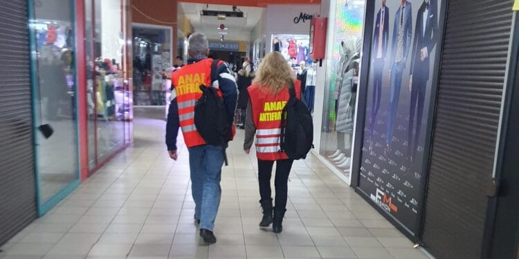 Lovitură majoră a Antifraudei! Peste 17 milioane de lei confiscați și amenzi de 3 milioane, după controale în complexe comerciale!