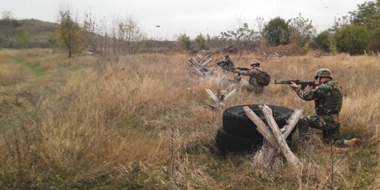 Anchetă penală la vârful Prefecturii! Prefectul și subprefectul, audiați după o tragere cu Kalașnikov în poligonul MApN