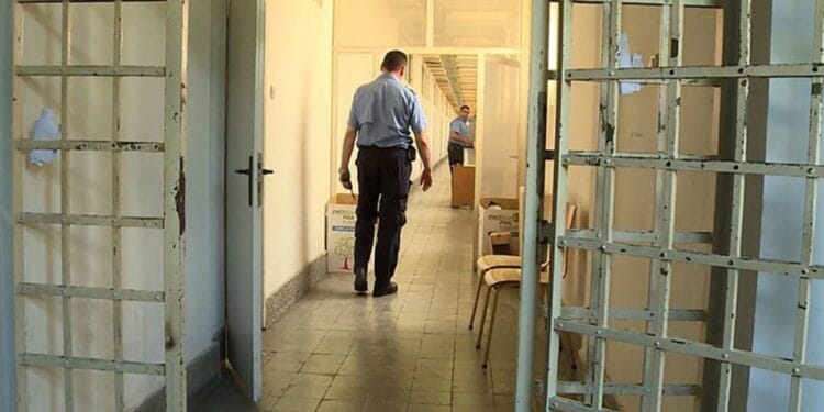 Cuplu condamnat pentru uciderea unui bărbat! El a primit 28 de ani, ea, 22 de ani de închisoare!