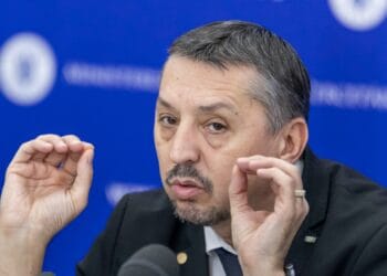 Daniel David a demisionat din fruntea Educației: „Decizia mea de retragere este definitivă”