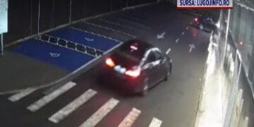 Drift fatal! Un tânăr de 20 de ani a intrat cu mașina în vitrina unui centru comercial!