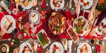 SĂNĂTATE cu SENS. Mănâncă inteligent de sărbători: regulile de aur pentru o alimentație echilibrată