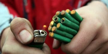 Copii răniți grav de o petardă! Doi frați au ajuns la spital după un joc periculos!