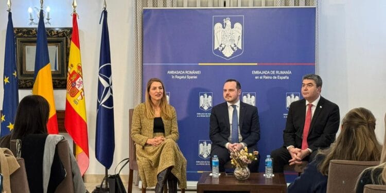 Ministrul Sănătății, Alexandru Rogobete, dialog deschis cu comunitatea medicală românească din Madrid: „Punți între România și Spania pentru sănătate mai bună”