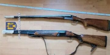 Descinderi! Polițiștii au confiscat două arme și peste 2.000 de proiectile de la un bărbat!