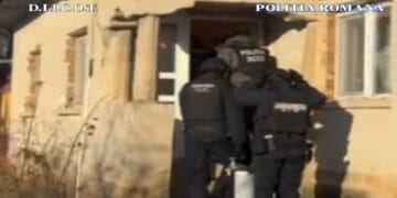 Tânăr de 20 de ani, reținut de DIICOT pentru trafic de persoane: victimă exploatată sexual în România, Italia și Belgia